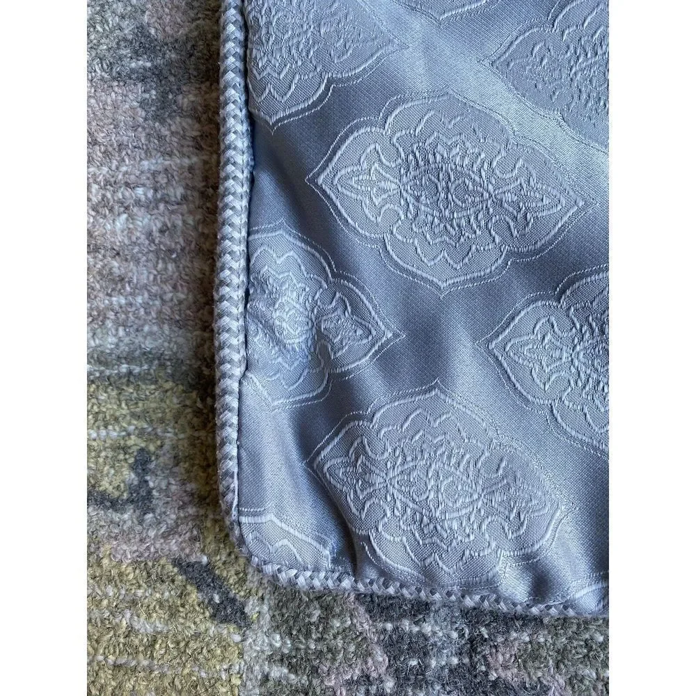 WATERFORD FINE LINENS SET OF 2 Standard ZIPPERED PILLOW SHAMS